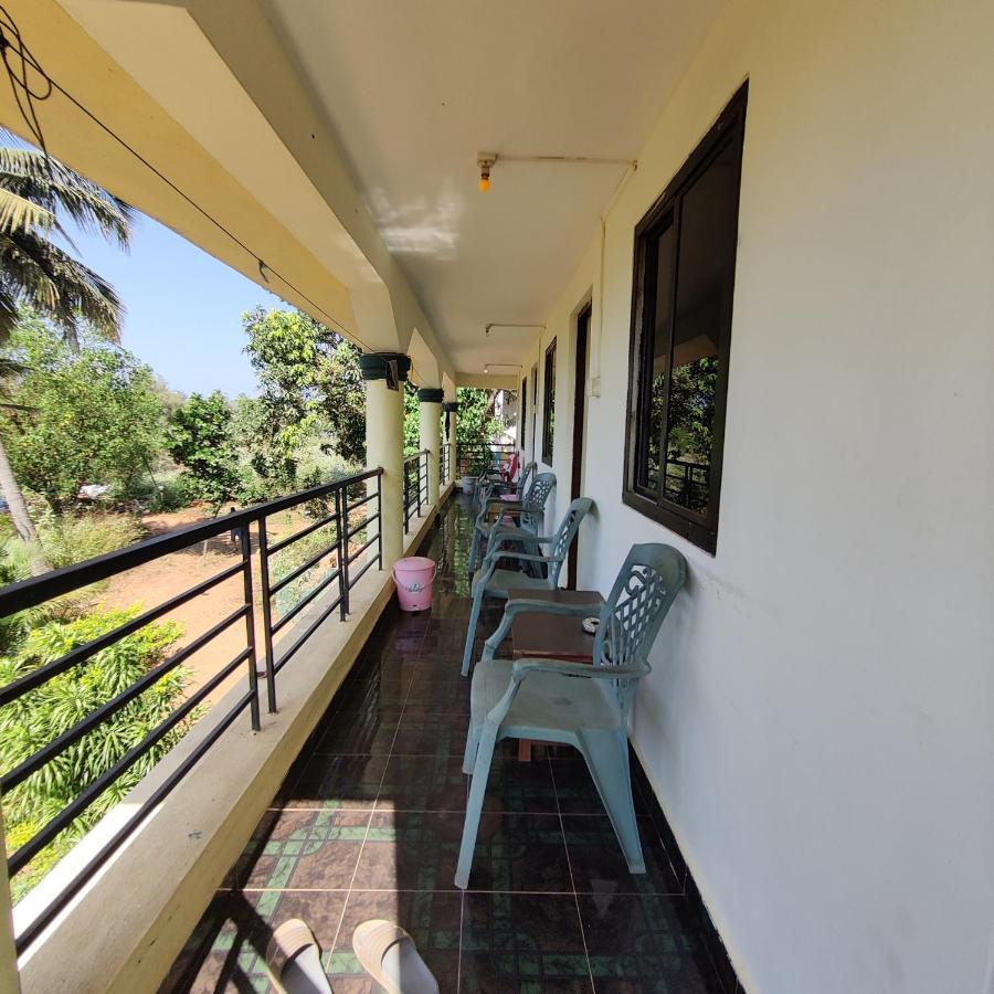 Ivon Guest House Arambol Exterior photo